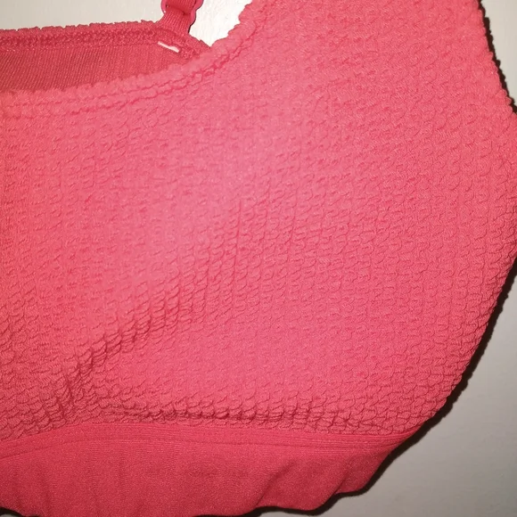 Pink sports bra ultimate lightly lined size M - Picture 3 of 7